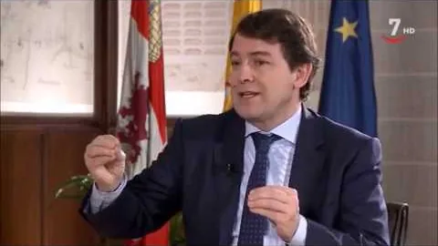 Mañueco opina sobre los municipios a favor de la autonomía