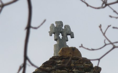 El enigma de la cruz más extraña de la región