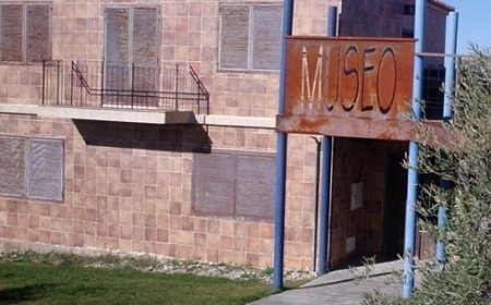 Museo de arqueología y alfarería en Muelas del Pan