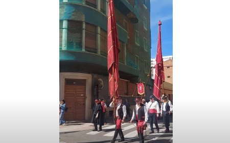 Exhibición de pendones por León