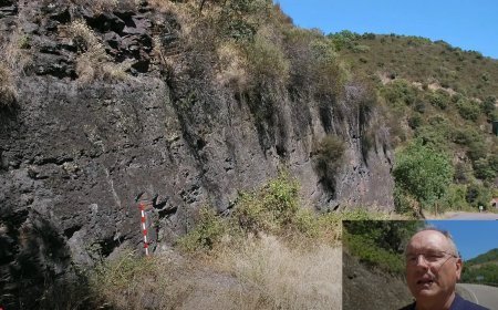 Roca tallada en la Vía Nova del Bierzo