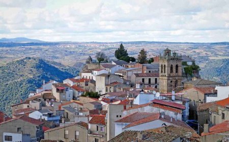 Pueblo de Zamora "tira de concejo" para poder hacer su consultorio