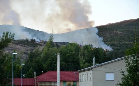 Nuevo incendio en Garaño obliga al desalojo de varias localidades en León