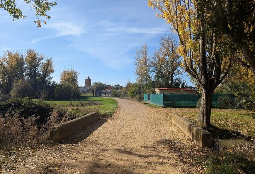 Calzada del Coto: historia y naturaleza a un paso de Sahagún