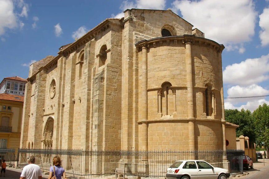 Zamora lanza una campaña de micromecenazgo para salvar la iglesia románica de La Magdalena