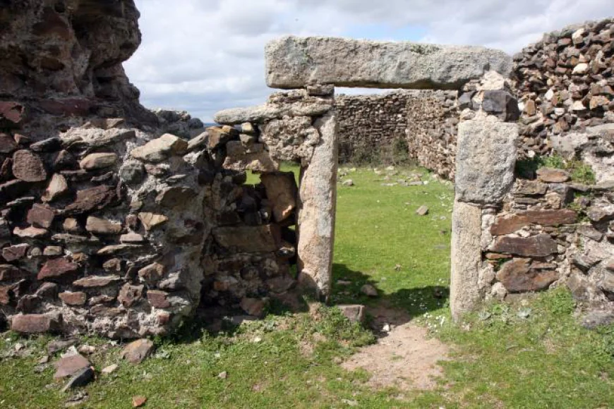 El Castillo de Castillejo de Azaba ya es BIC