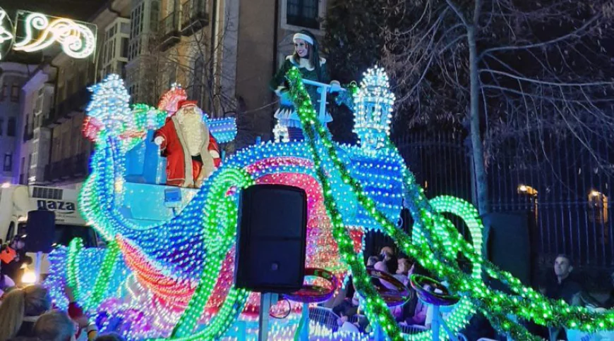 Cabalgata de Papa Noel en Zamora 2025